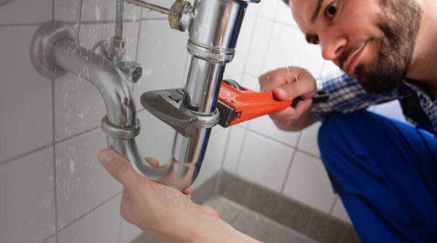 Professional same day plumber services in Saranac, MI